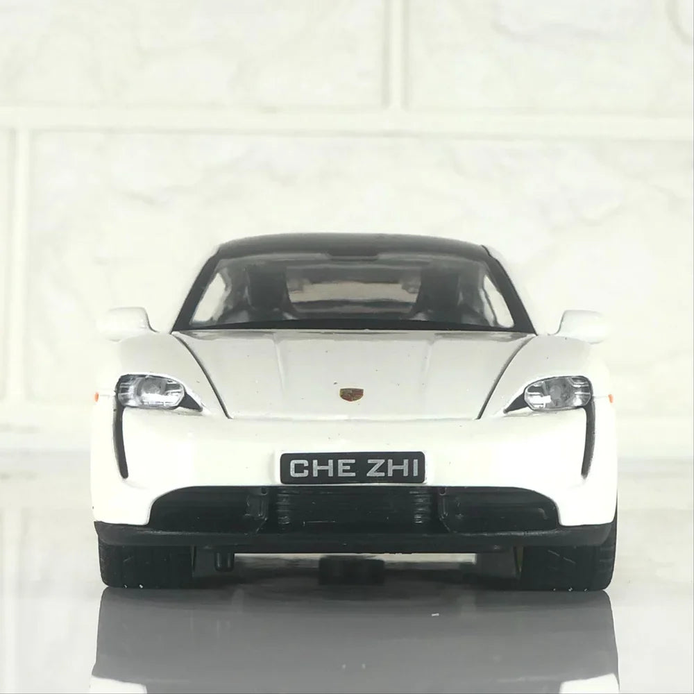 Porsche Taycan Turbo S Model 1:24 diecast scale model car collectible